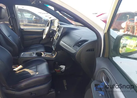 2017 Dodge Grand Caravan Gt z USA, uszkodzony, nr VIN 2C4RDGEG5HR786874